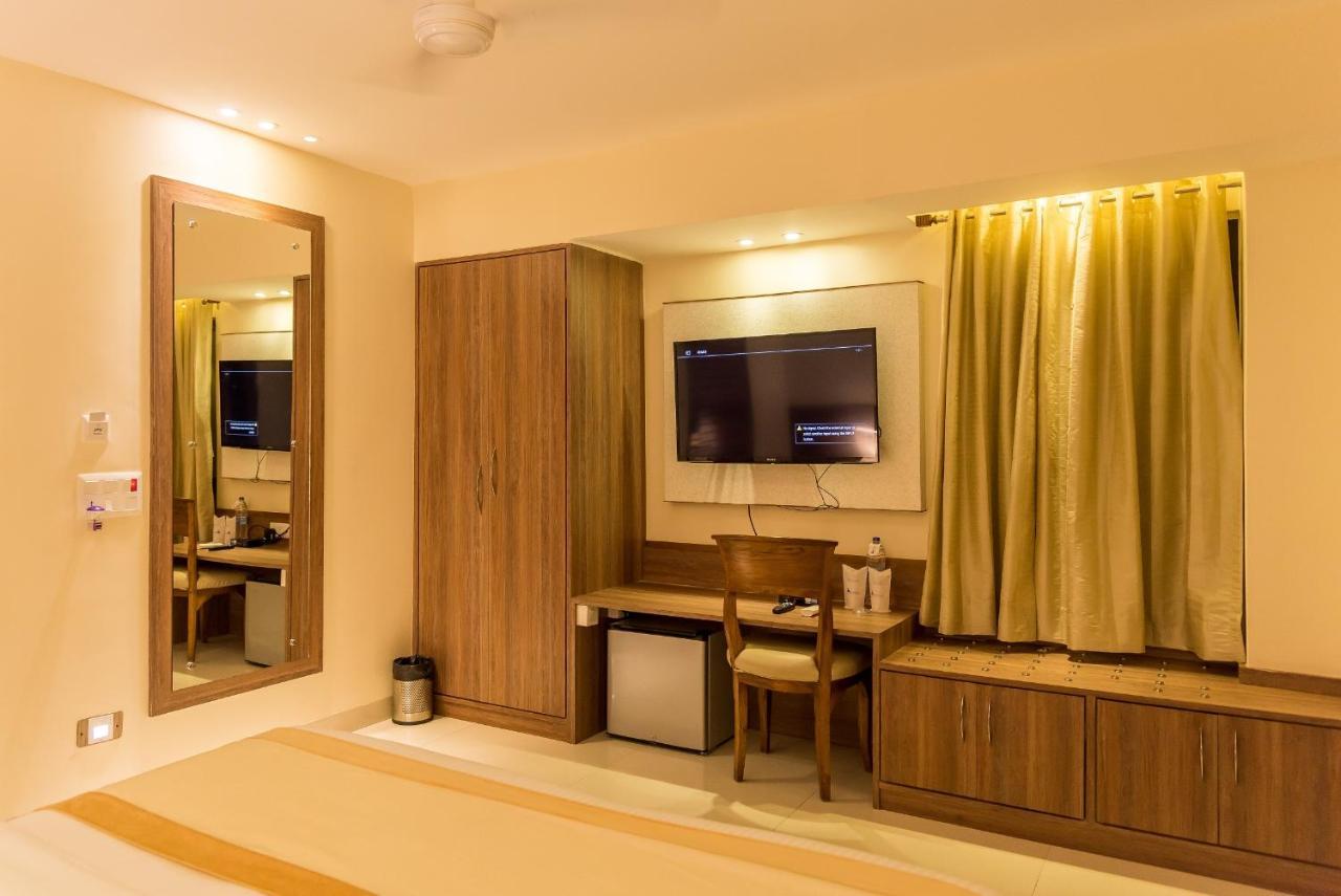 Sangai Continental Hotel Imphal Exterior photo
